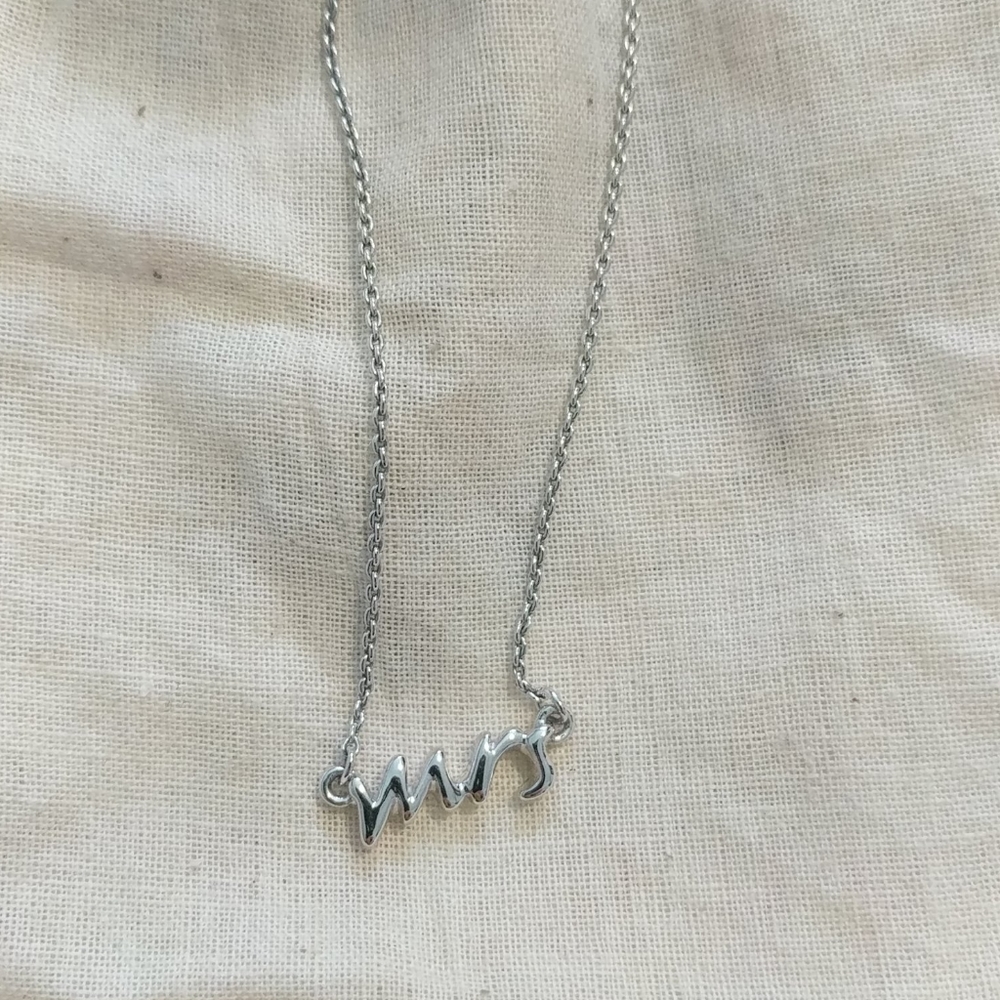 Kate Spade Mrs. Necklace